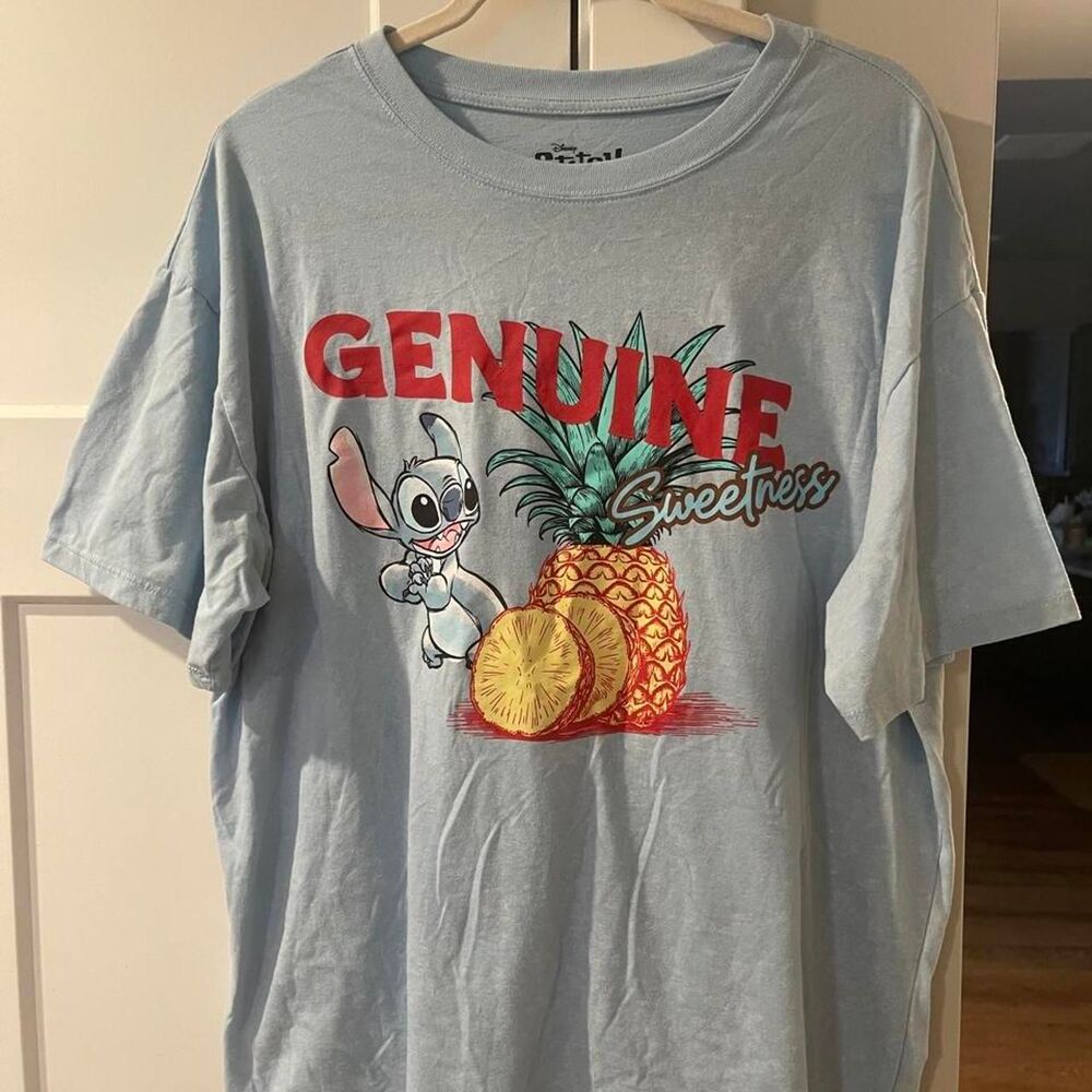 Disney Women's Blue T-shirt